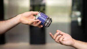 Kickstarter - SYUL Solar Powered 15,000mAh Power Bank with LED & Speaker